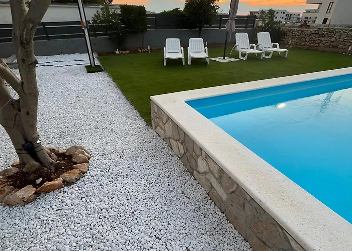 Pupa Апартаменты *